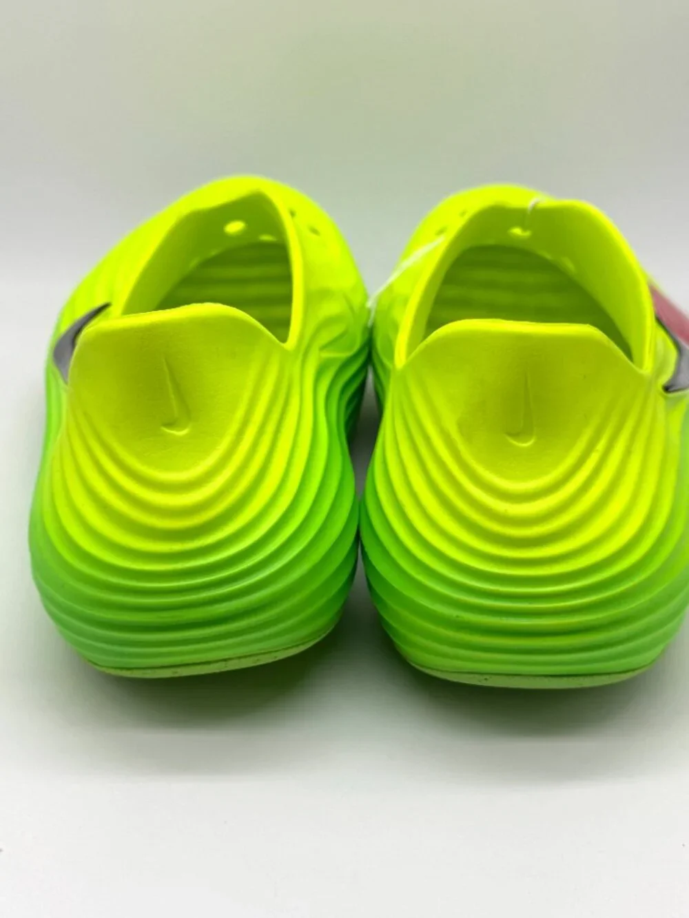Nike Mens Reactx Rejuven8 Green Strike Volt Slides Sz 10 New w/o Box HV5060-300